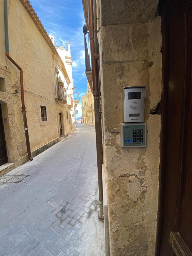 Casa 68 Ortigia Hotel Сиракуза Екстериор снимка